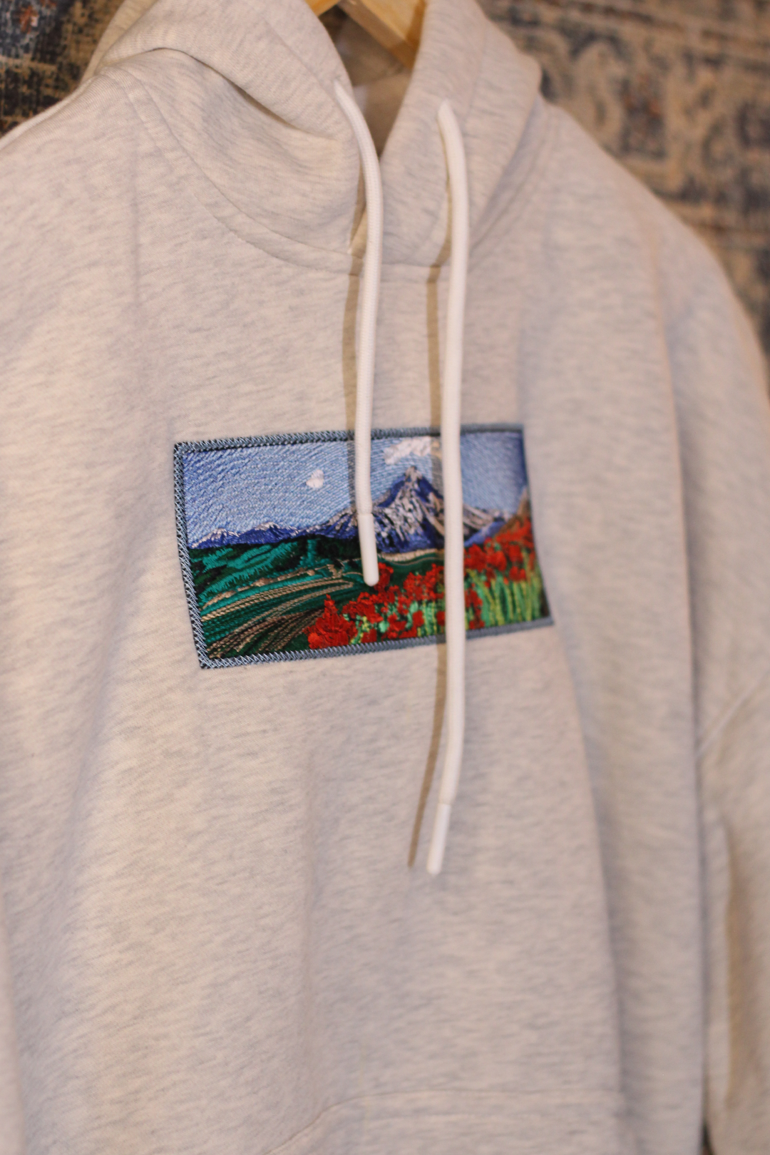 Mountain Escape Off-White Oversized Hoodie — Embroidered