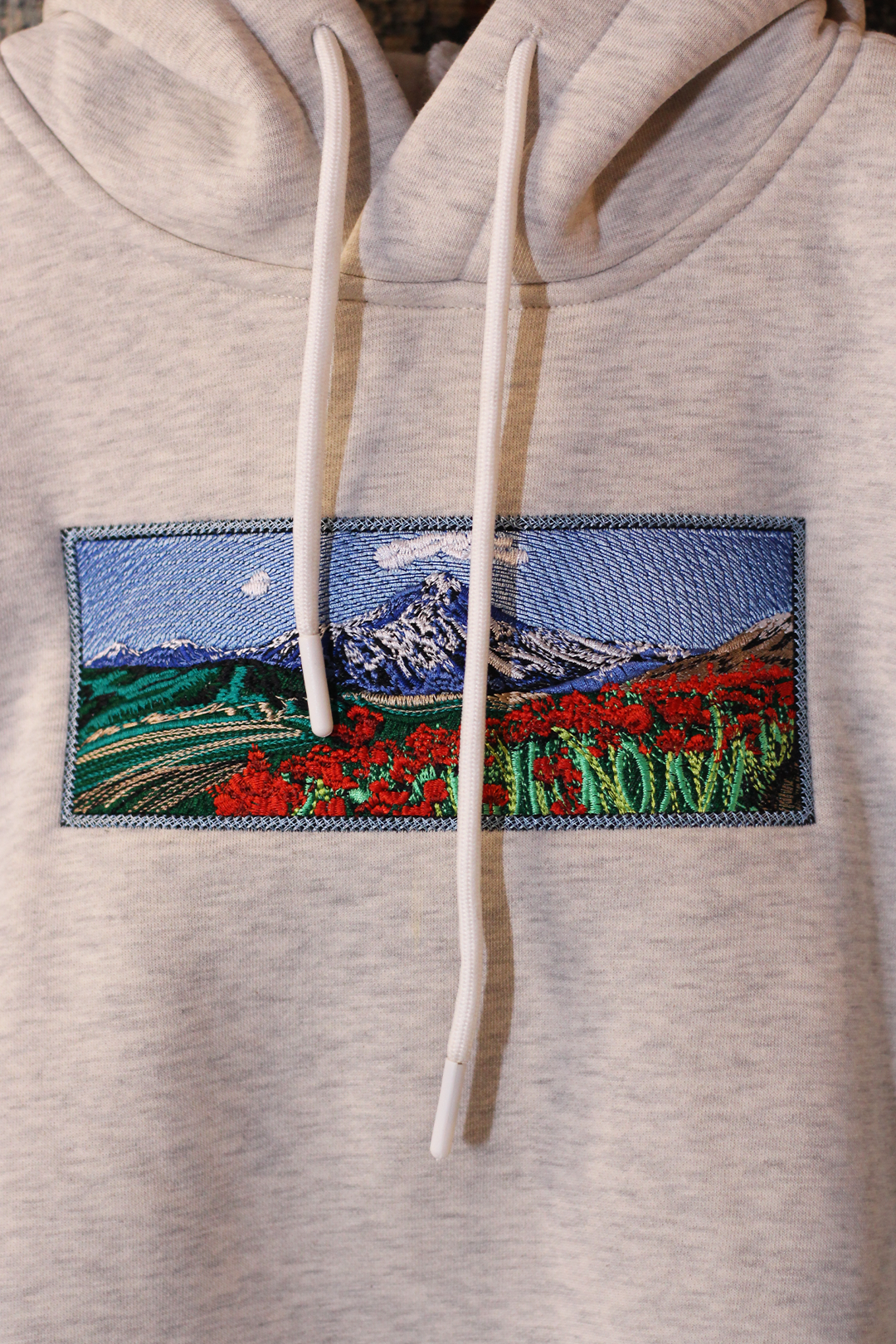 Mountain Escape Off-White Oversized Hoodie — Embroidered