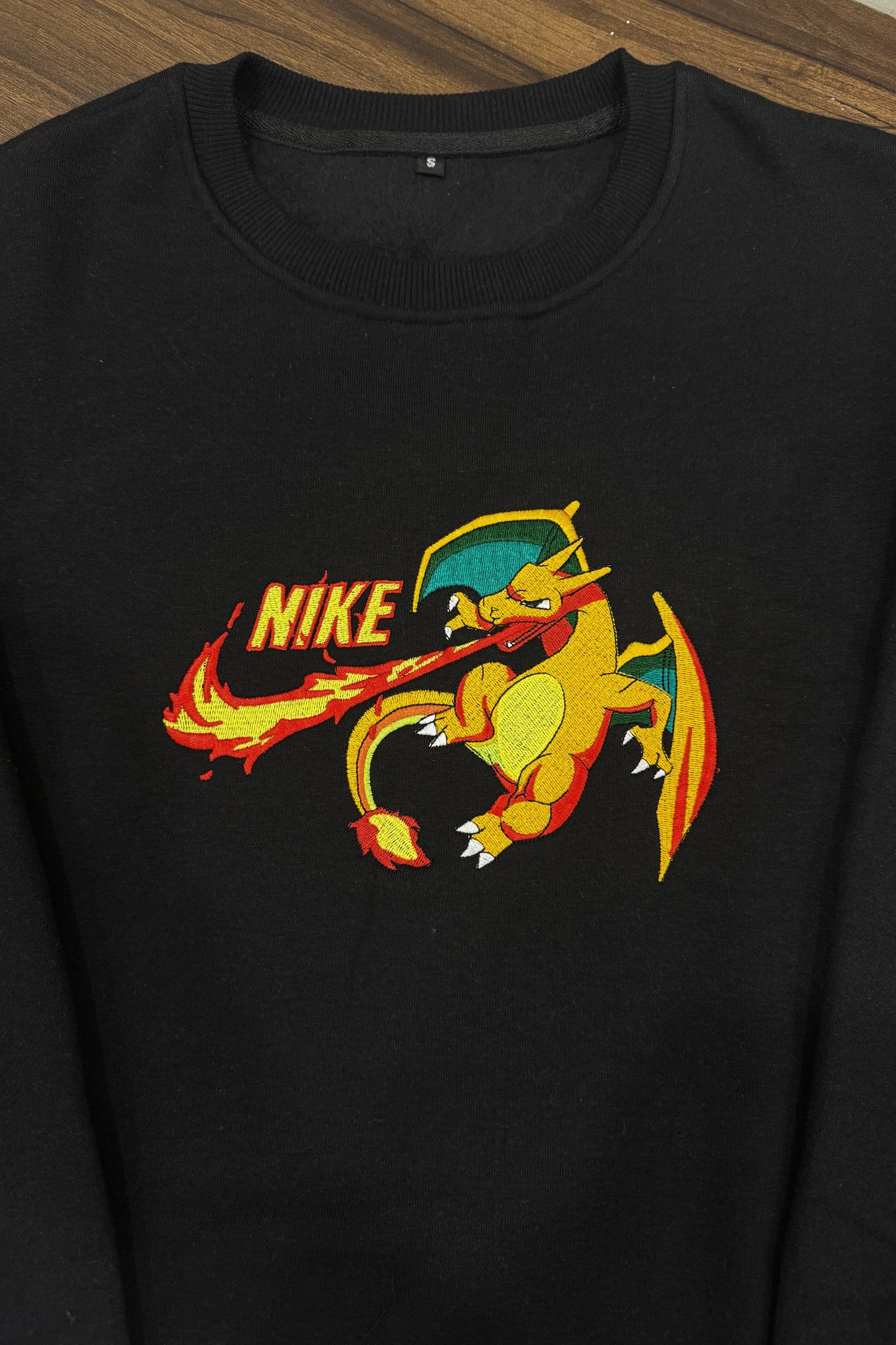 Charizard Flame - Sweatshirt