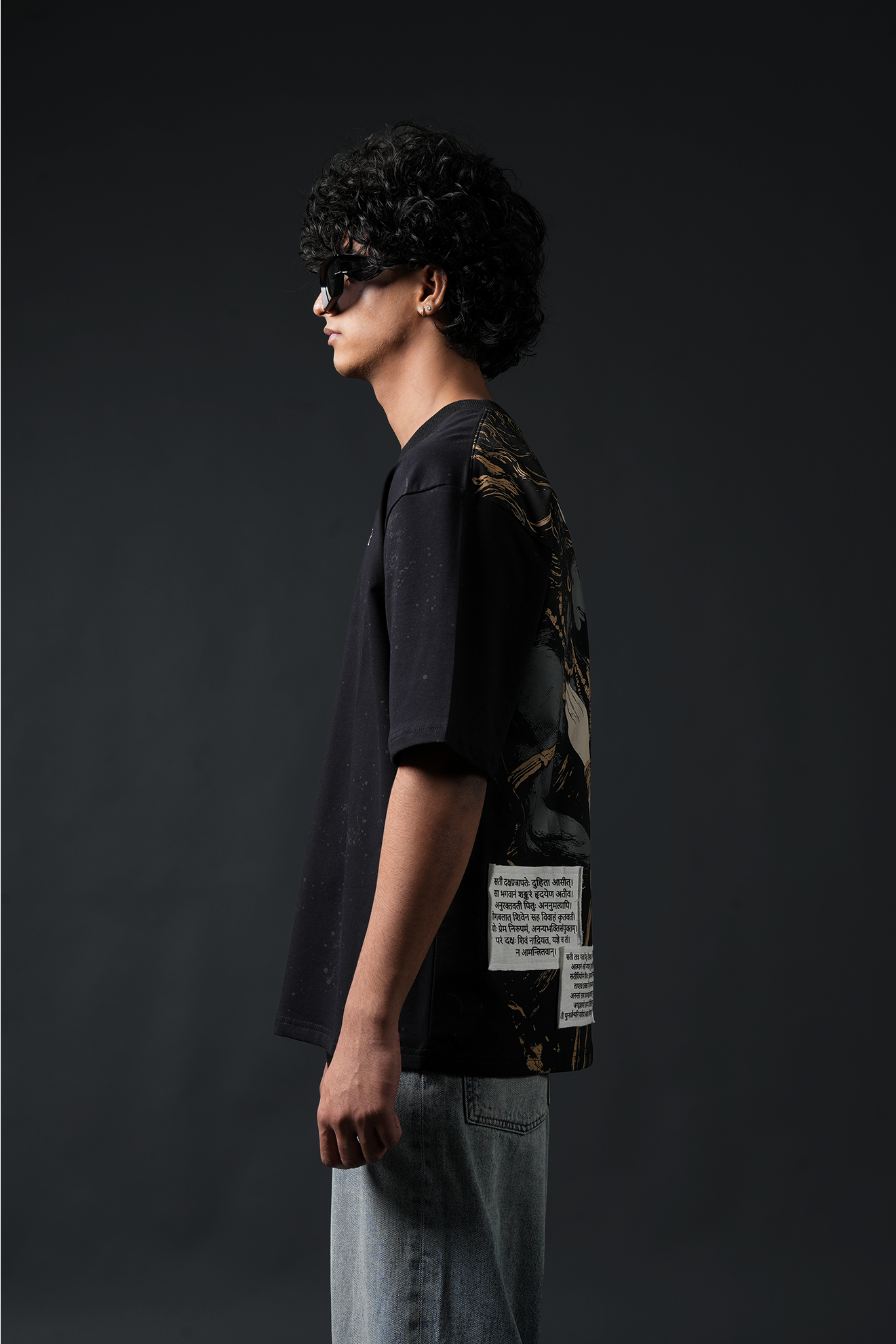 Divine Love T-Shirt - Mahadev & Sati