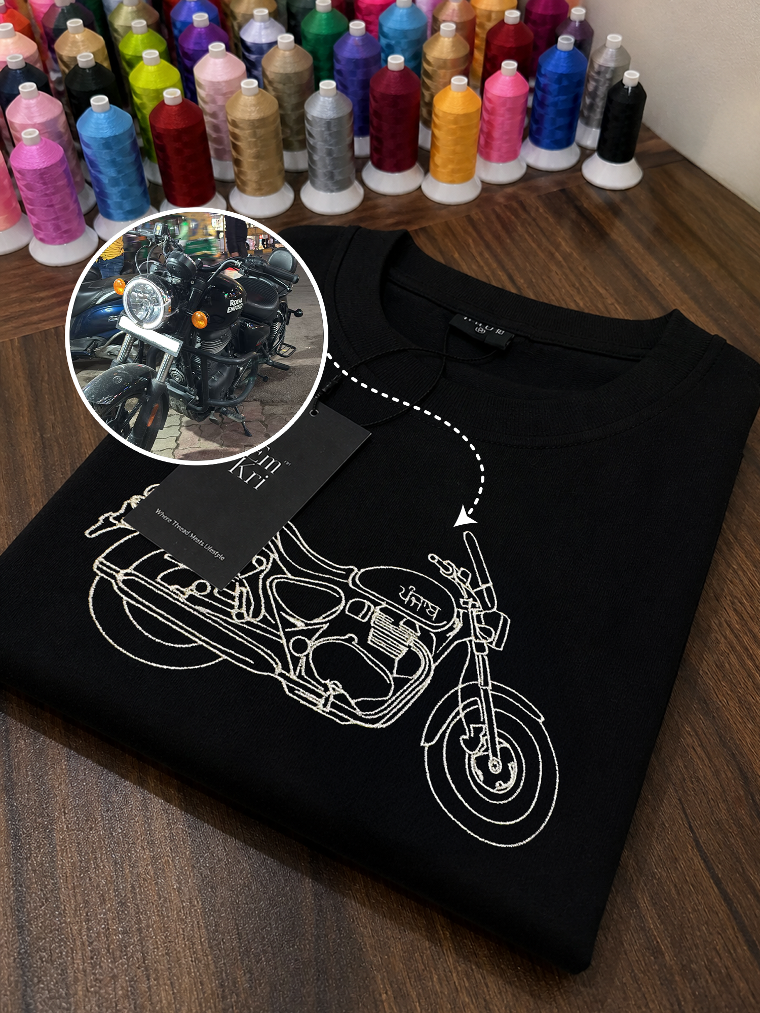 Line Art Design Embroidery Oversized T-Shirt