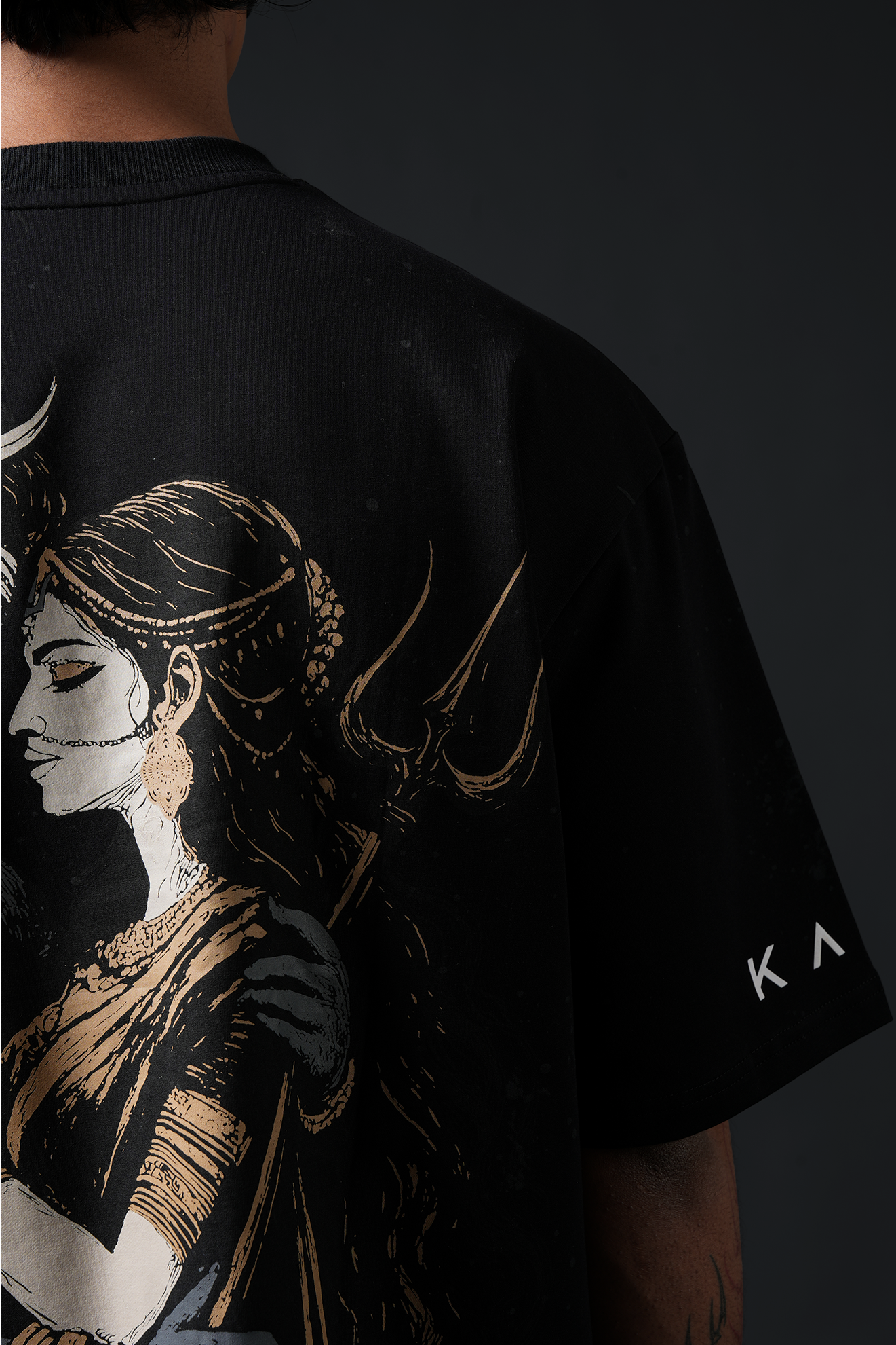 Divine Love T-Shirt - Mahadev & Sati