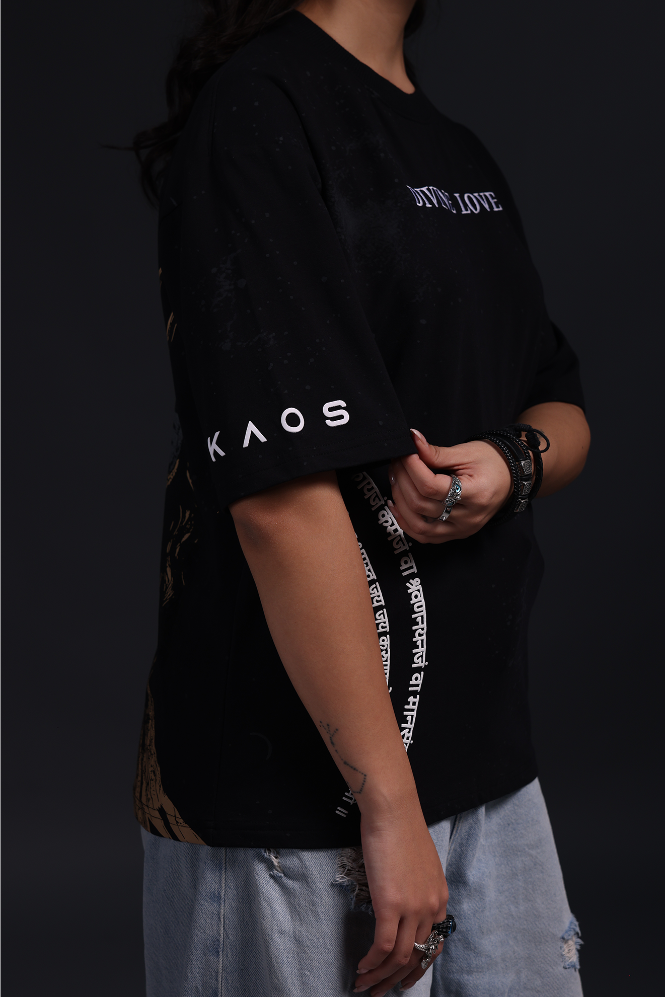 Divine Love T-Shirt - Mahadev & Sati