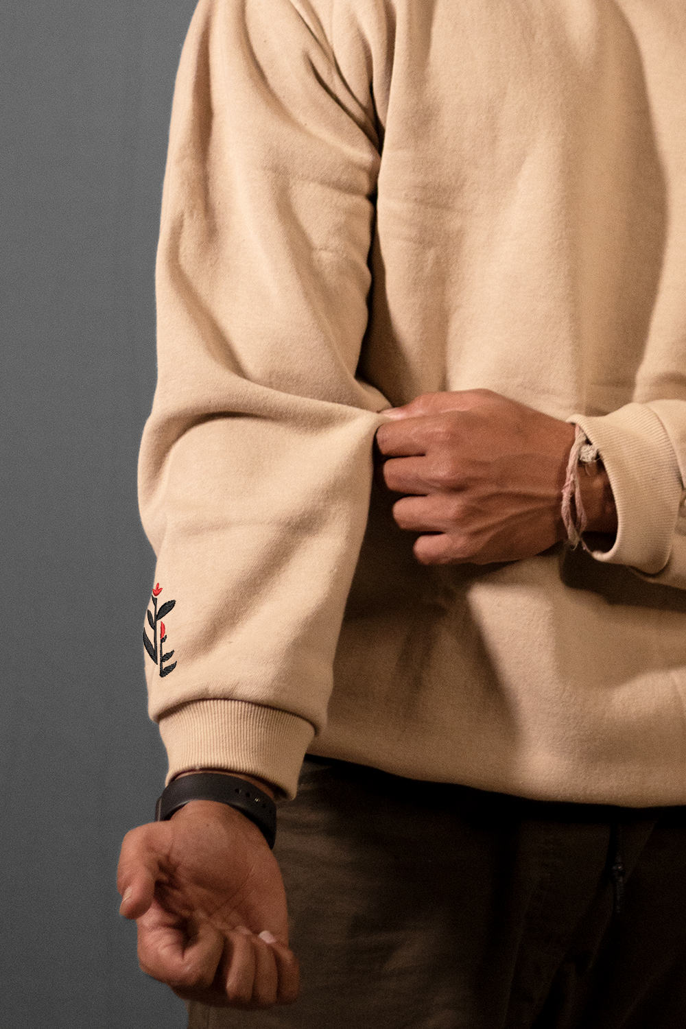 Fly Fearless Beige Oversized Sweatshirt — Embroidered